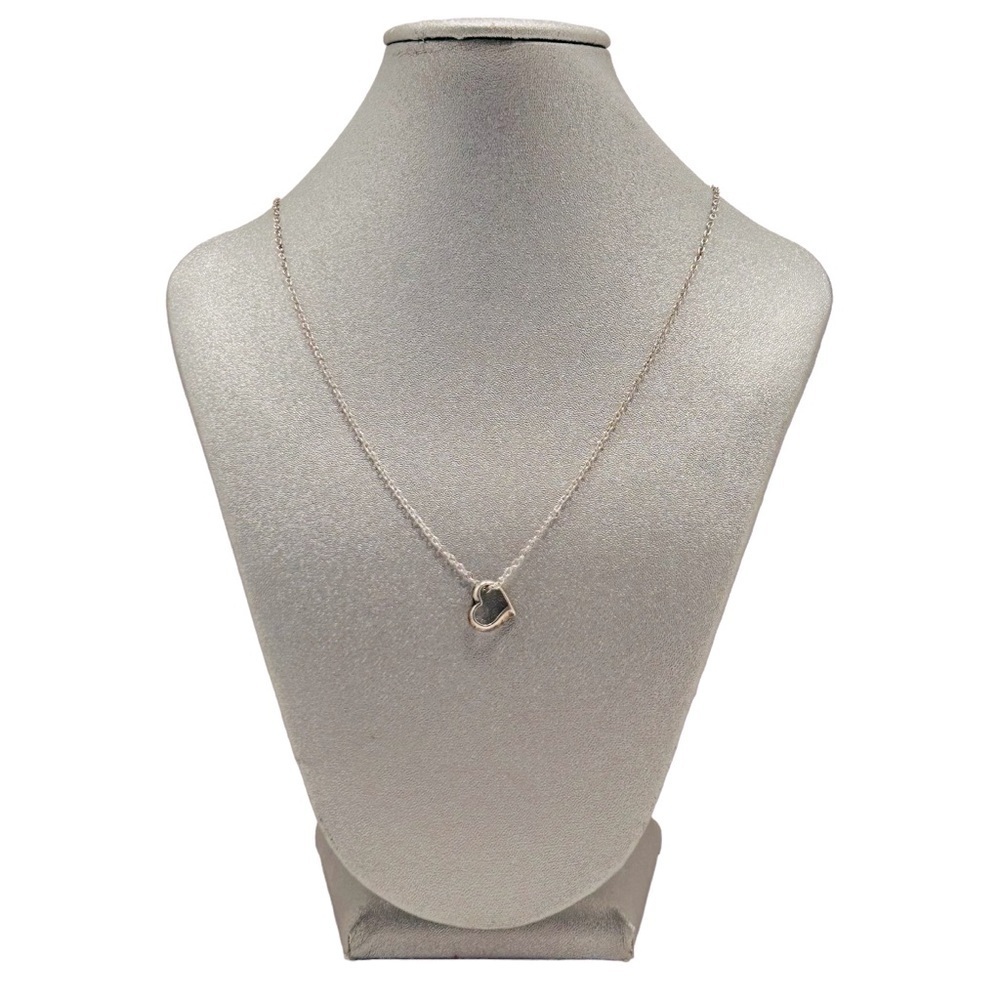 STERLING SILVER NECKLACE Floating heart charm Link chain 17" Whimsical Like new